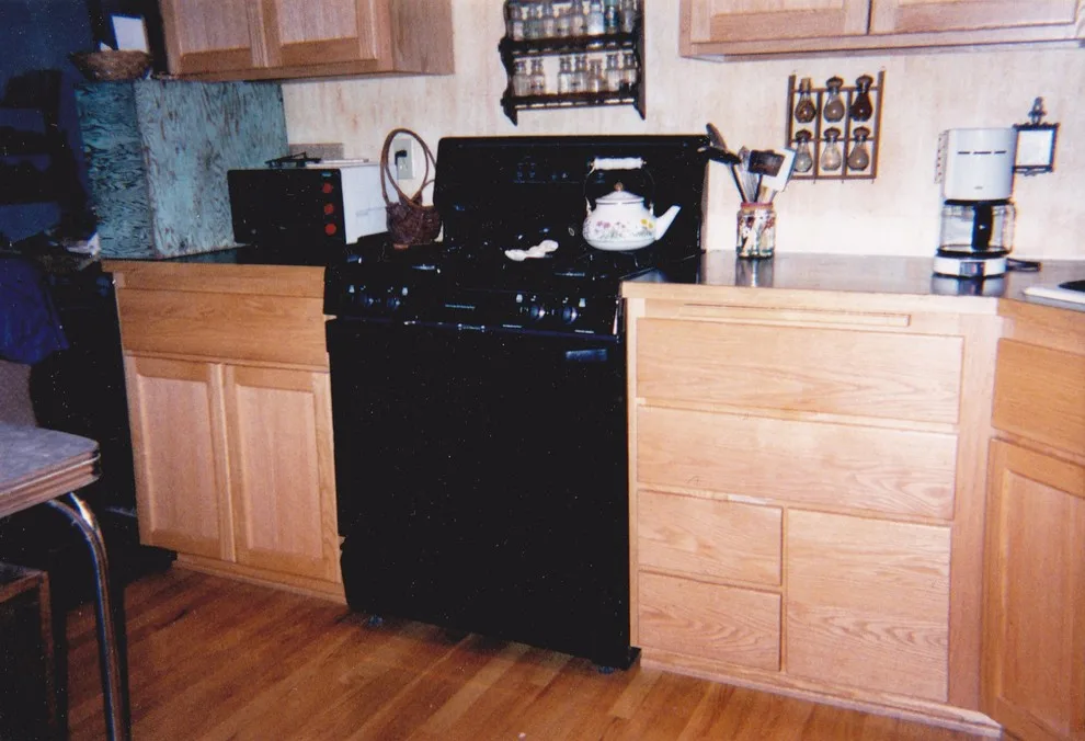 Diverse Kitchen Renovations by Accurate Cabinet And Remodeling LLC - Photo 5