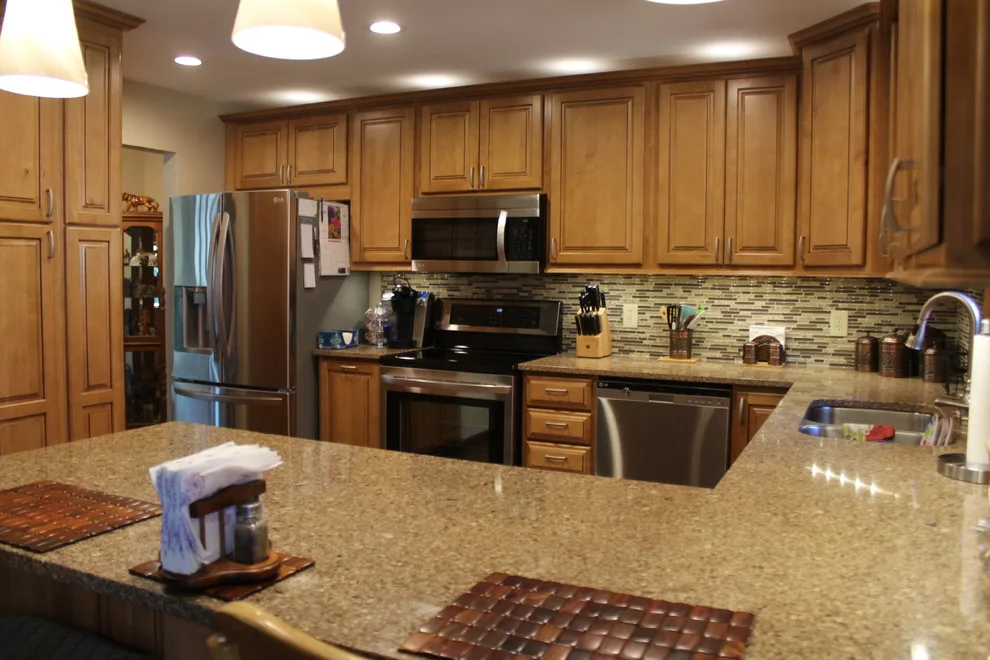 Classic HVL Kitchen by JDC Remodeling, LLC - Photo 4
