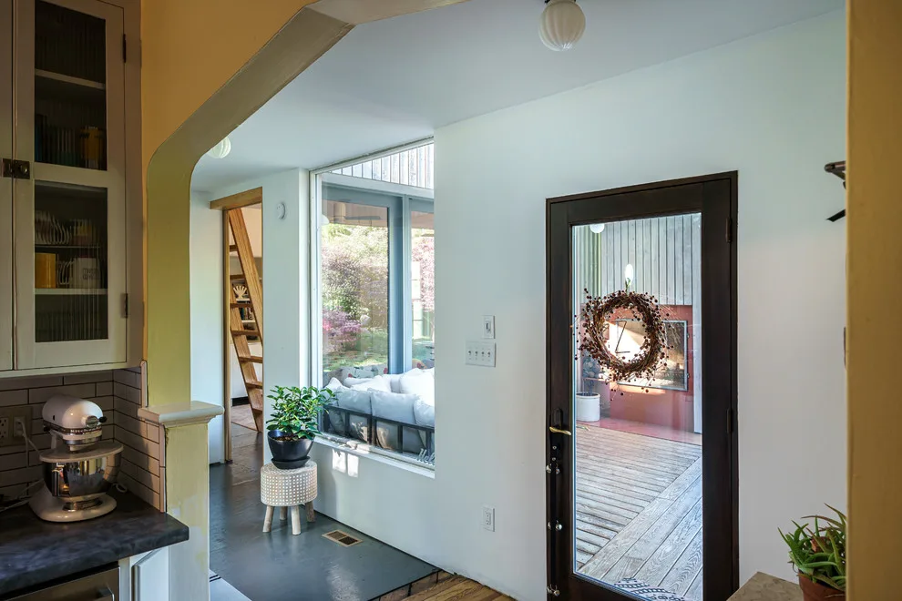 Classic Encounters Modern by Spratt Construction - Photo 2