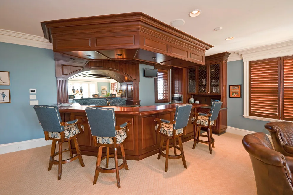 Classic Home with Infinite Pool by FE Trainer Construction, Inc - Photo 15