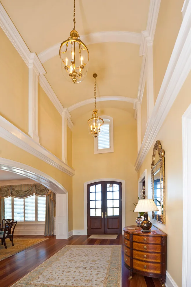 Classic Home with Infinite Pool by FE Trainer Construction, Inc - Photo 10