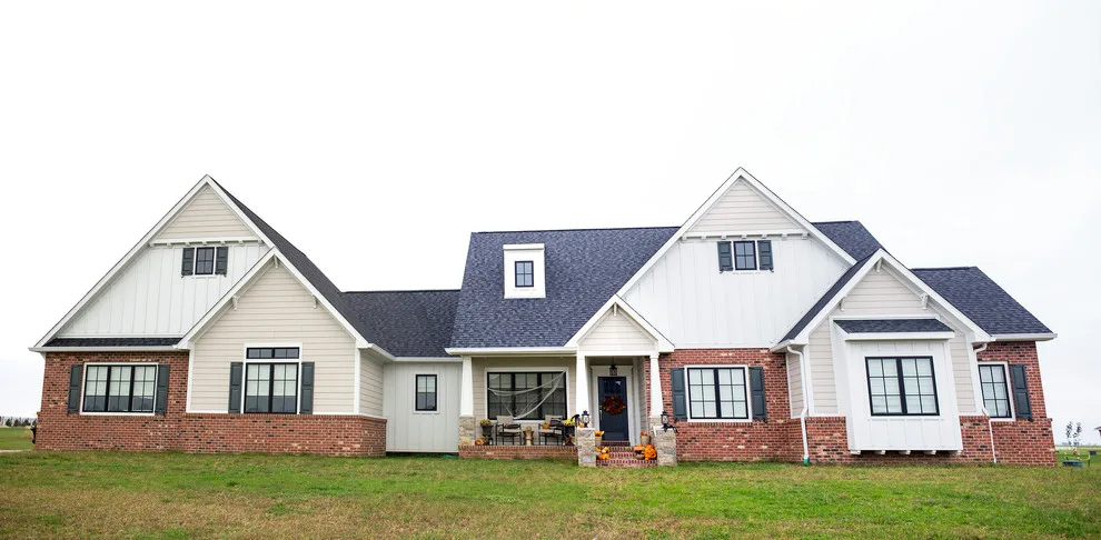 Transitional Dream Abode by JT Build - Photo 4