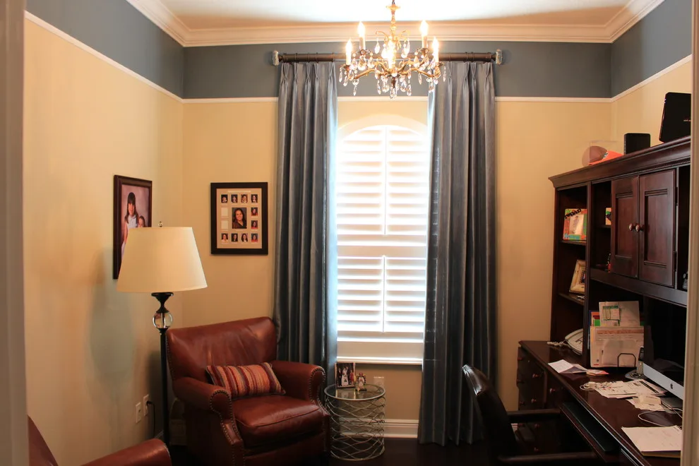 Transitional Housing by Trinity Custom Homes - Photo 8