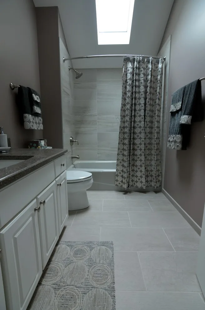 Aurora, IL Transitional Master Bath by Adam Hartig - Photo 5