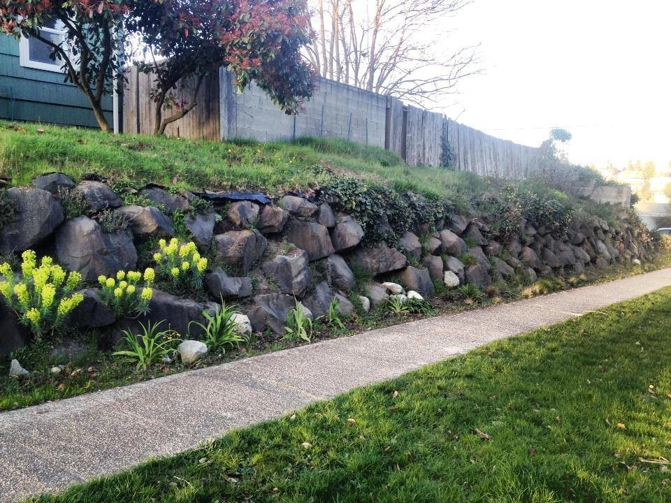 Natural Stone Retaining Walls by Olympic Rockeries - Photo 4