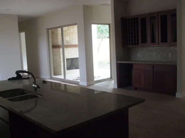 Hendrix Custom Homes - Photo 12