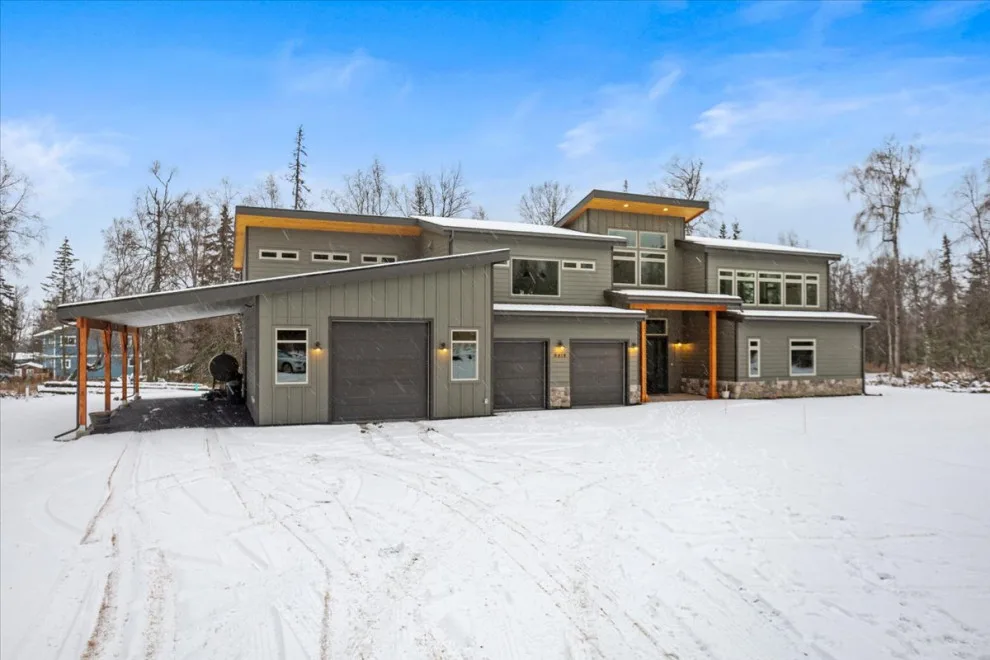Mountain Retreat in Transition by Adam Hartig - Photo 10