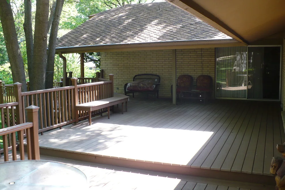 Trex Deck Mahogany by Aikins Custom Woodwork - Photo 4