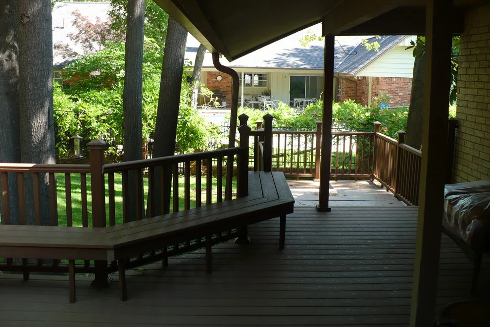 Trex Deck Mahogany by Aikins Custom Woodwork - Photo 7