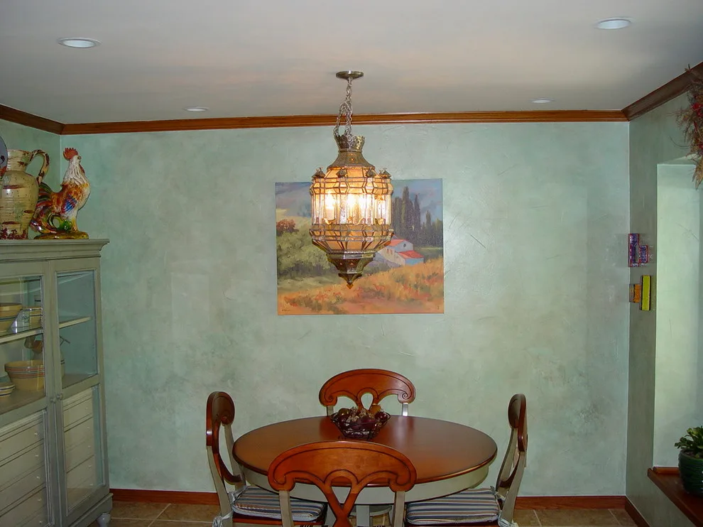 Philcrest's Tudor Ranch Revitalized by The Buckingham Group - Photo 4
