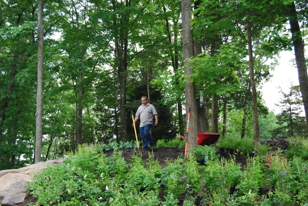 Organic Landscapes NY By DeLuca Lawn Maintenance - Photo 14