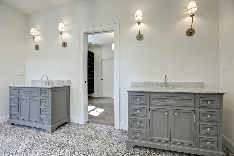 Midtown Bungalow Renovation with Two Stories by Level Craft Construction - Photo 15