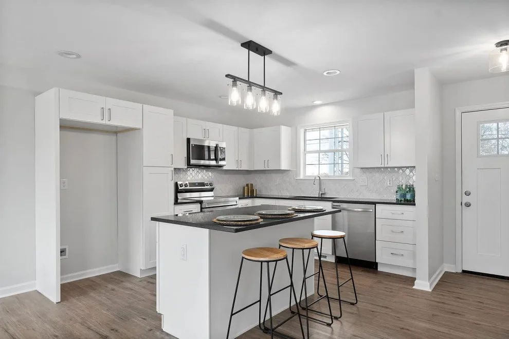 Tyler Town by Lighthouse Renovations - Photo 14