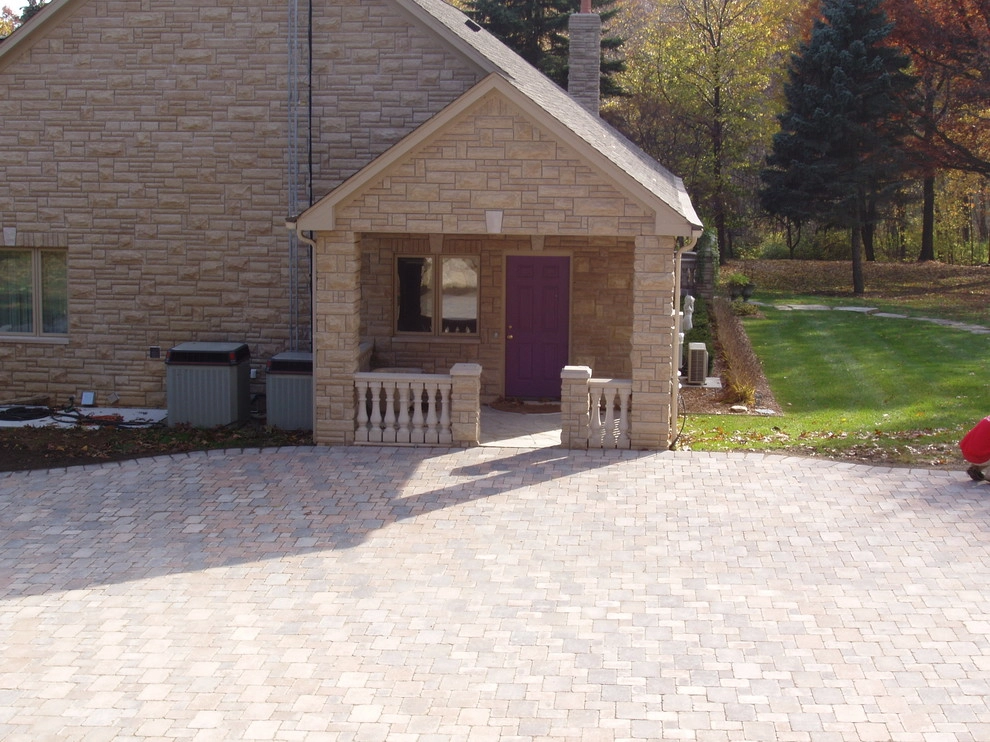 Romeo Driveway Pavers by Outdoor Expressions, Inc. - Photo 2