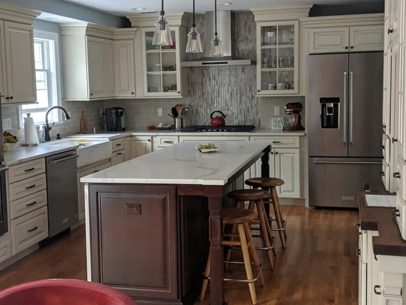 Modern Colonial Era by Heinold Home Improvement LLC - Photo 20