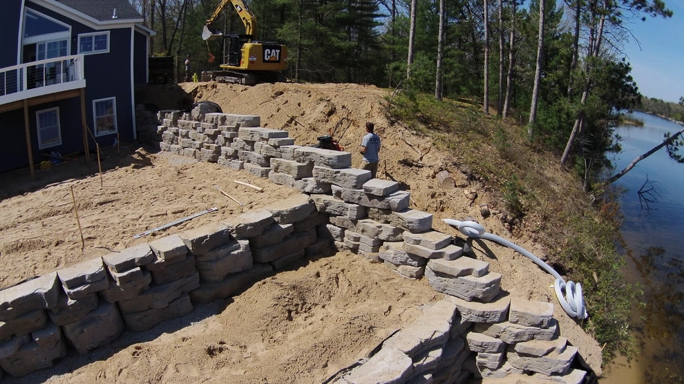 Outdoor Expressions, Inc. - Photo 2