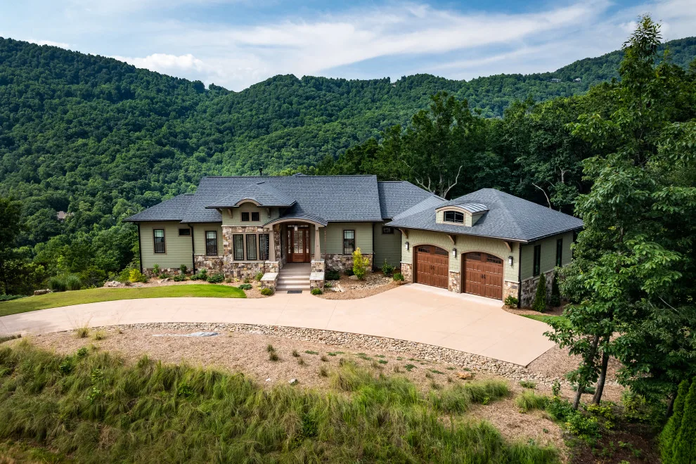 Alair Homes Greenville - Photo 10