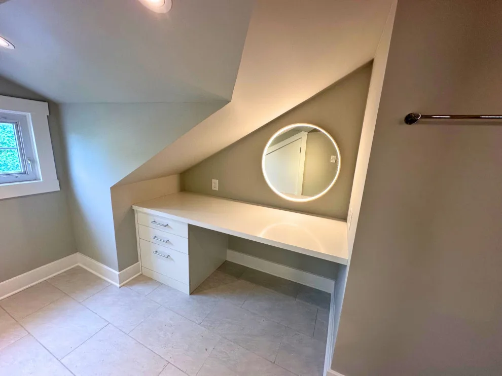Highlands Upstairs Master Suite by Designer Builders Inc. - Photo 5
