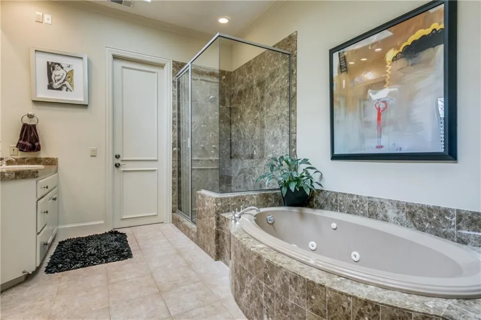 Uptown Owners' Getaway by Scott McPherson - Photo 4