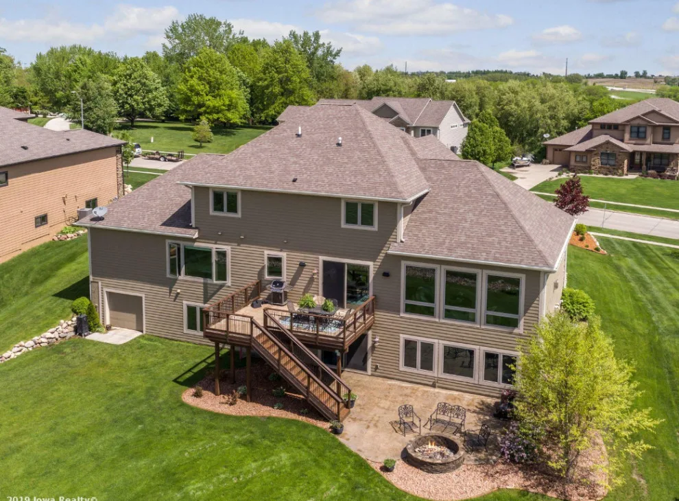 Sapphire Point Construction, LLC - Photo 12