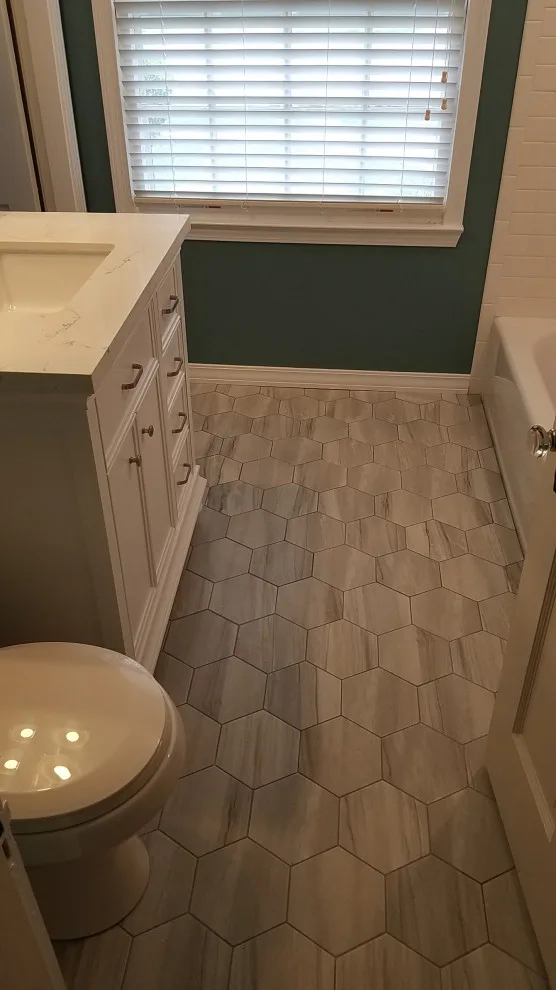 Higgins Contracting - Photo 3