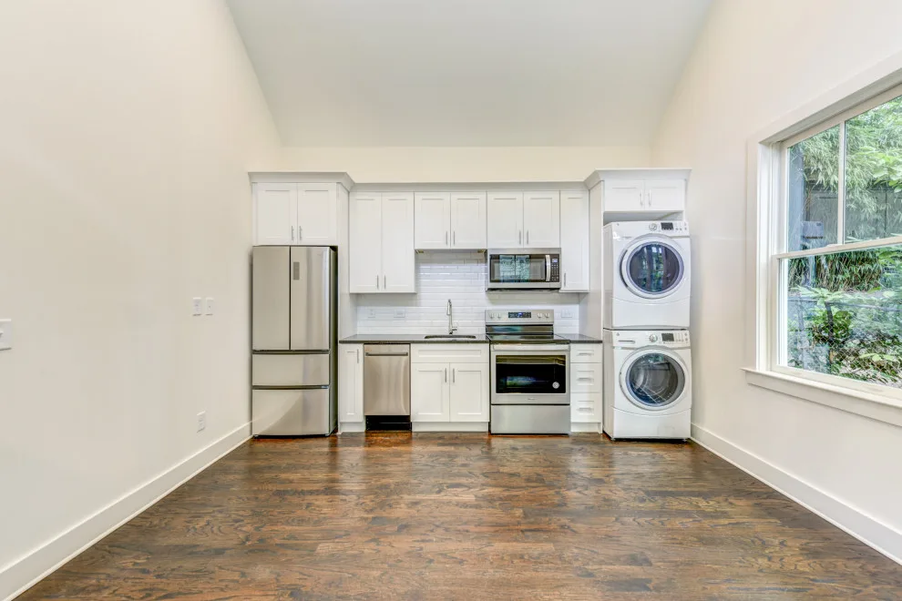 Vance Street by Level Craft Construction - Photo 12