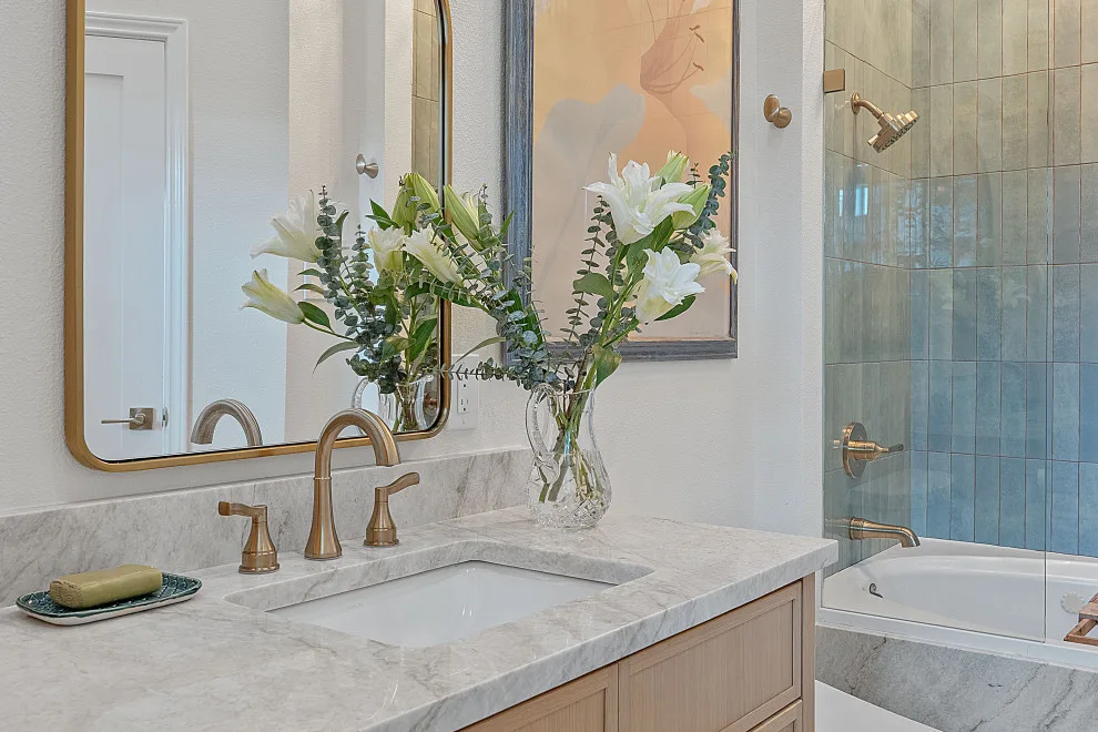 Lakeway Diverse Bathroom by Gladius Construction & Design - Photo 2