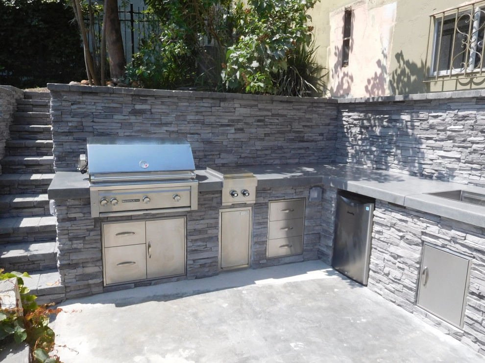 San Diego Outdoor Kitchen by Pacific Dreamscapes - Photo 2