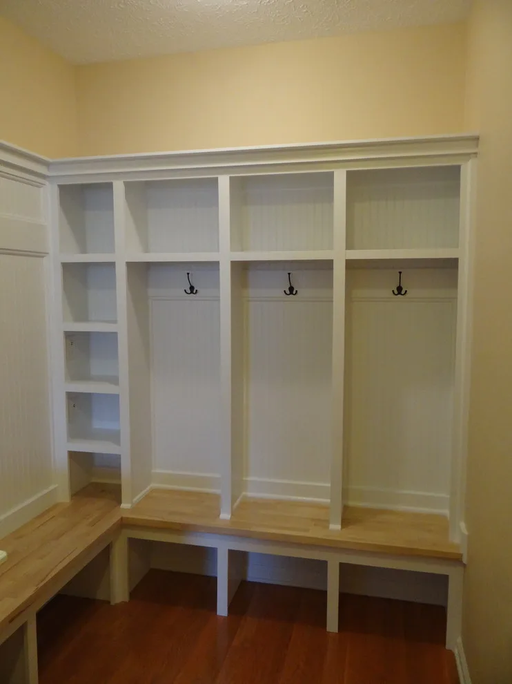 Retro integrated lockers for a mudroom space by DMR Construction - Photo 2