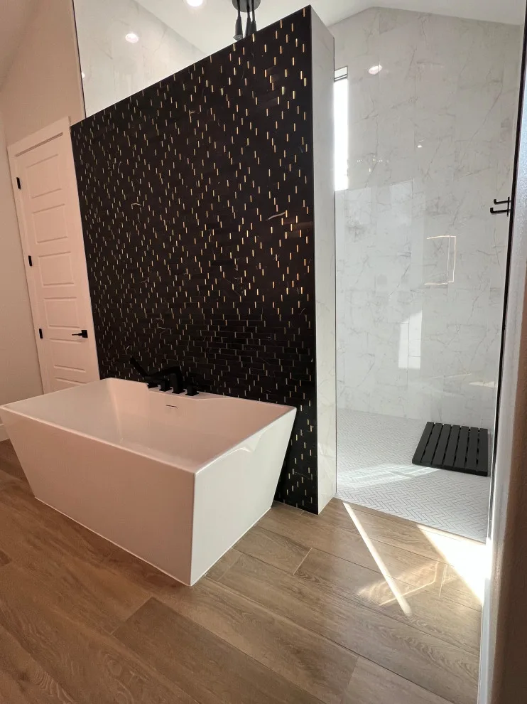 Classic Oaks Restrooms by Shaw Company Remodeling - Photo 6