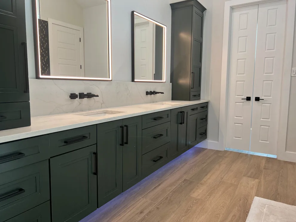 Classic Oaks Restrooms by Shaw Company Remodeling - Photo 8