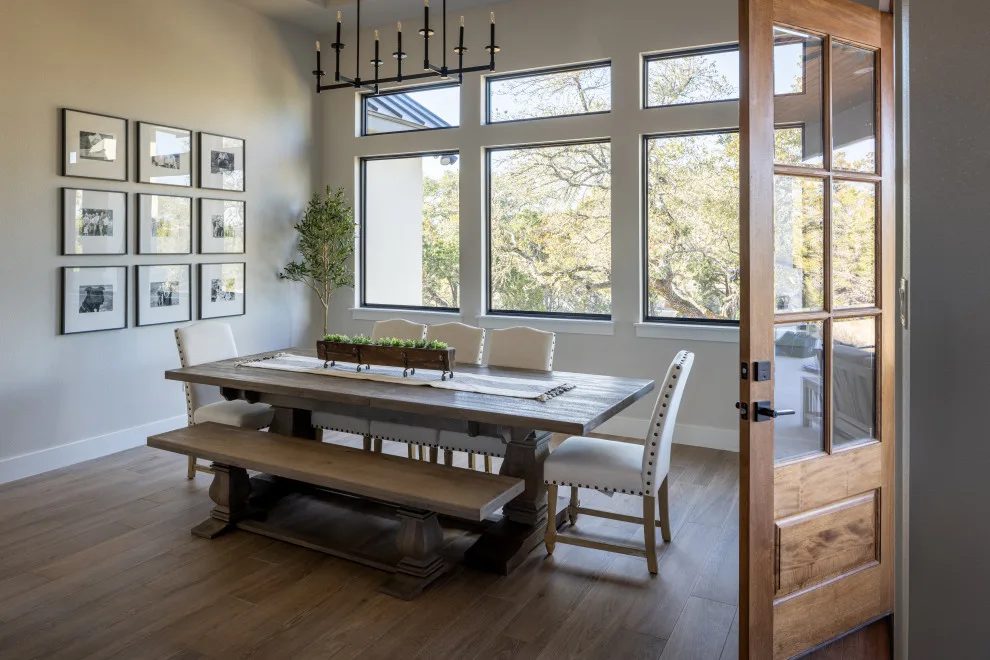 Classic Oaks Residence by Shaw Company Remodeling - Photo 2