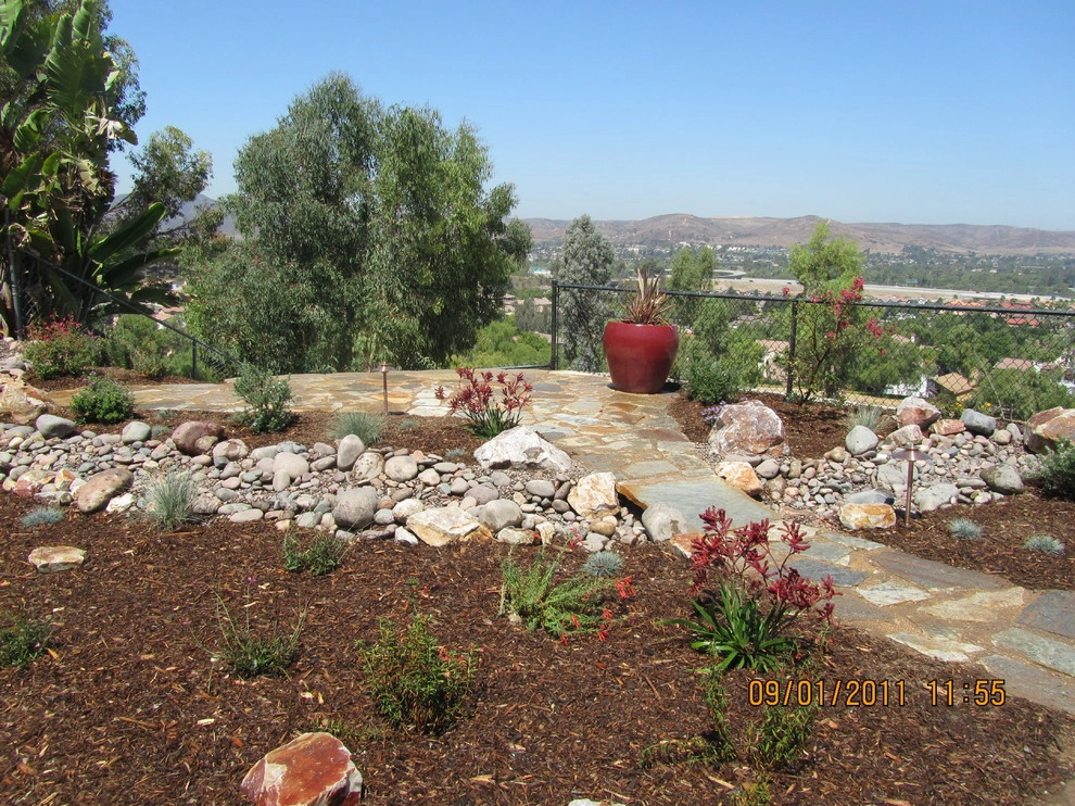 Desert Landscape design by Pacific Dreamscapes - Photo 4