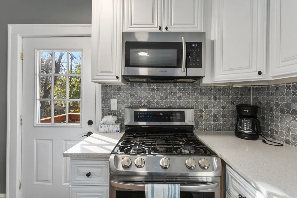 Waldo Airbnb Renovation by Crosben Contracting - Photo 33