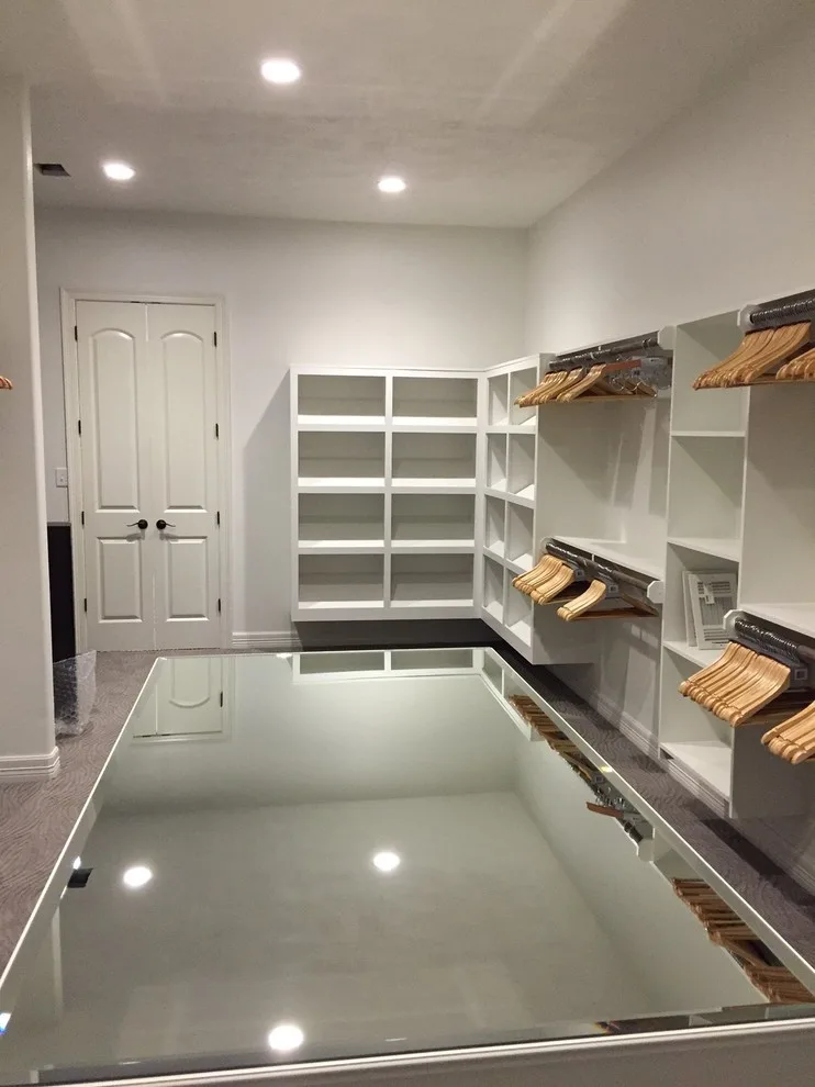 Dressing Room by Huerta Homes - Photo 2