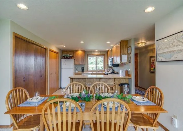 Wapato Point Rental Revamp by Apex Building Services - Photo 4