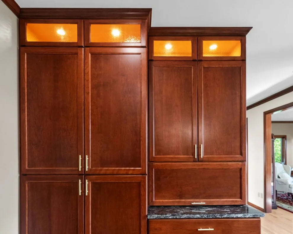 Cozy and Welcoming Ohio Kitchen by Casino Co. Renovations - Photo 9