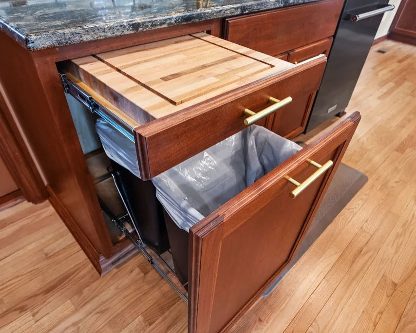 Cozy and Welcoming Ohio Kitchen by Casino Co. Renovations - Photo 13