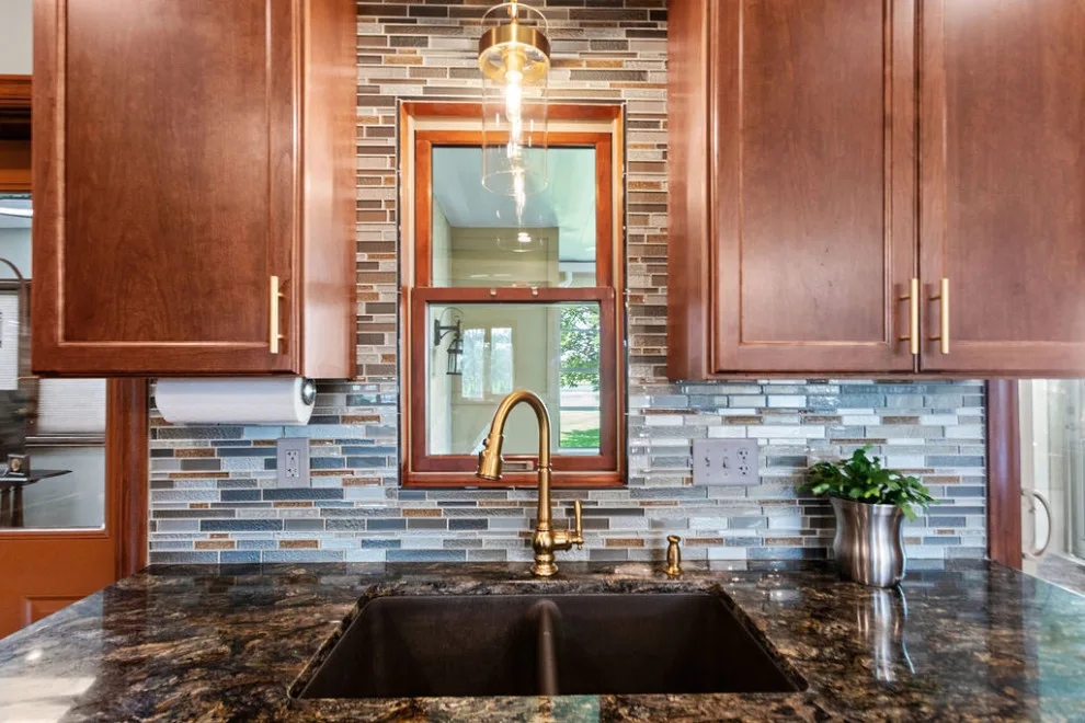 Cozy and Welcoming Ohio Kitchen by Casino Co. Renovations - Photo 25