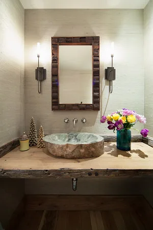Warner Entertainment by Hargrove Construction Co. Inc. - Photo 2