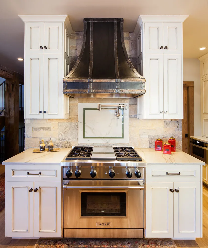 Warner Entertainment by Hargrove Construction Co. Inc. - Photo 4