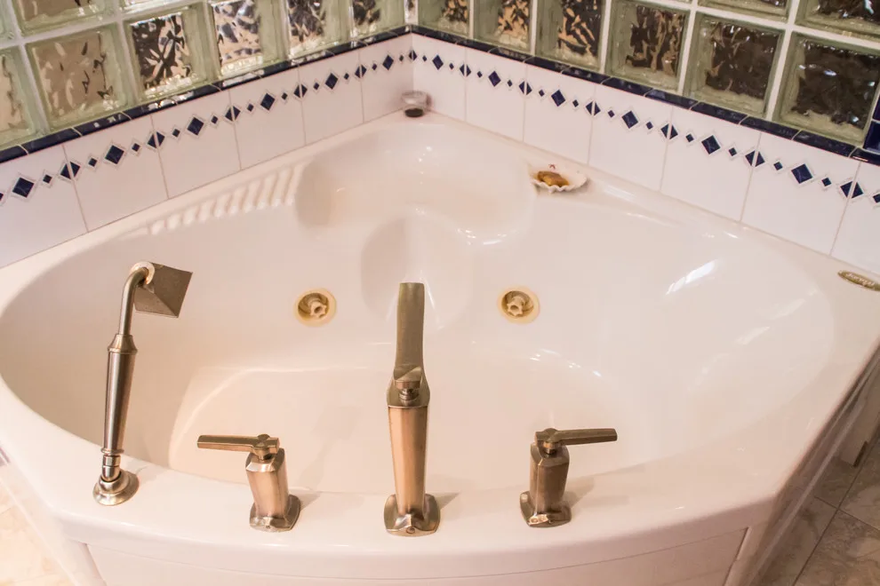 Rosenberg - Water Damage Restoration Project by RCW Construction - Photo 10