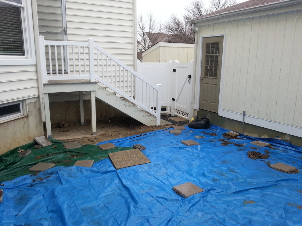 Cherry Hill Town-home Patio by Paradise Pavers Pond Landscaping LLC - Photo 4