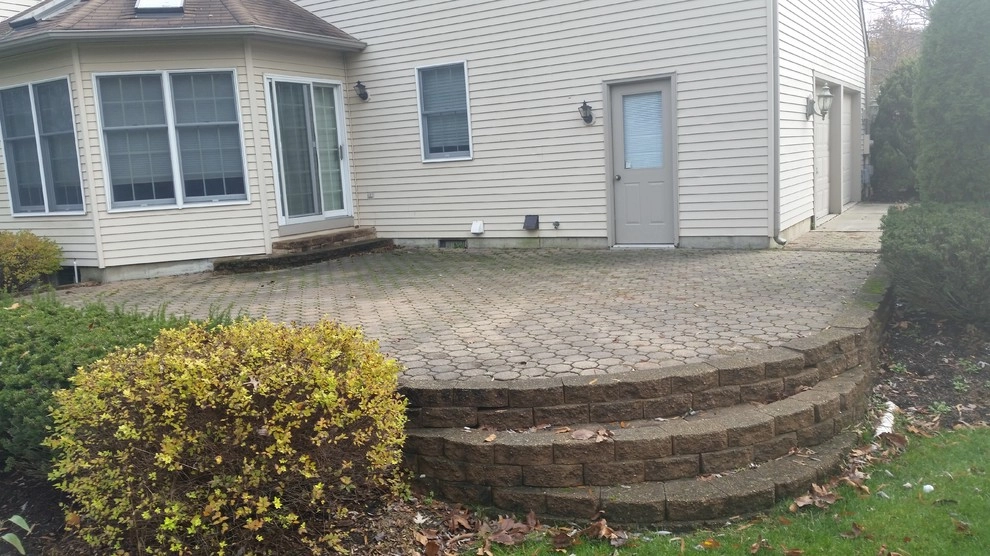 Cambridge Outdoor Patio & Kitchen by Paradise Pavers Pond Landscaping LLC - Photo 8