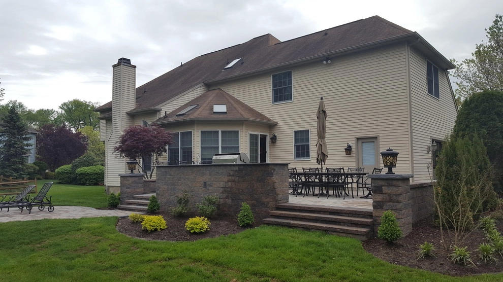 Cambridge Outdoor Patio & Kitchen by Paradise Pavers Pond Landscaping LLC - Photo 3