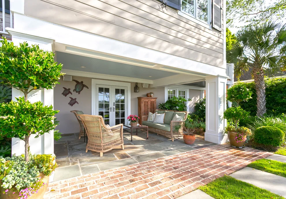 Outdoor Living Area on Waterfront Drive by Kalman Construction - Photo 2