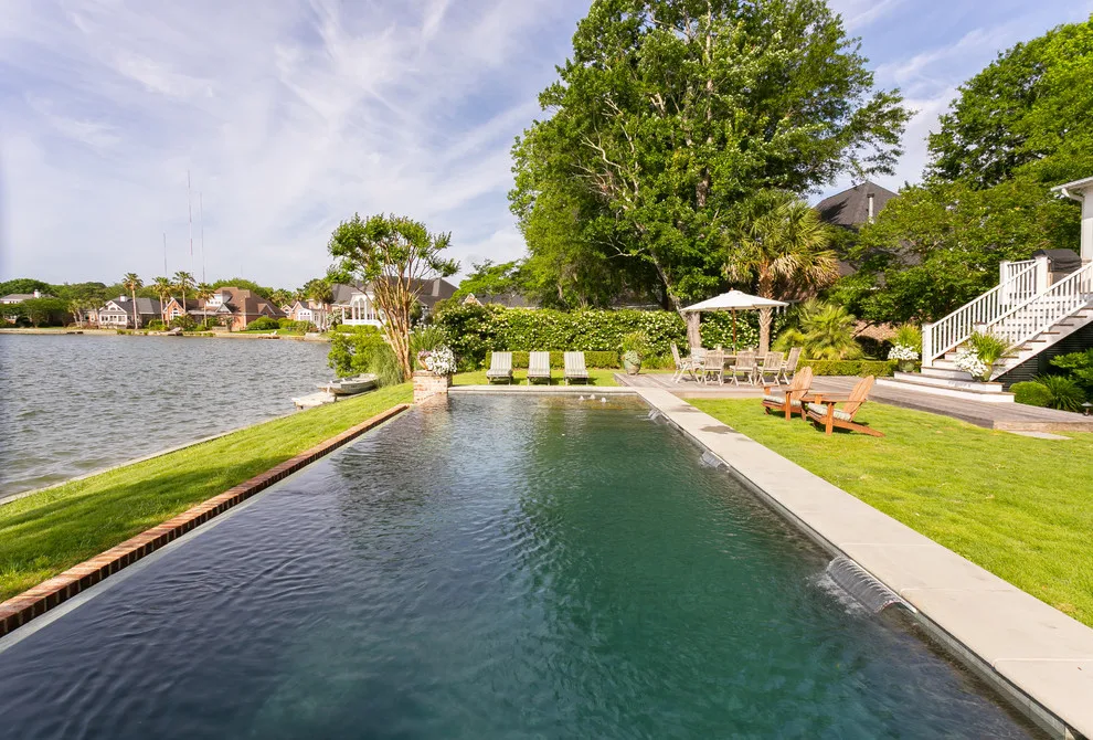 Outdoor Living Area on Waterfront Drive by Kalman Construction - Photo 10
