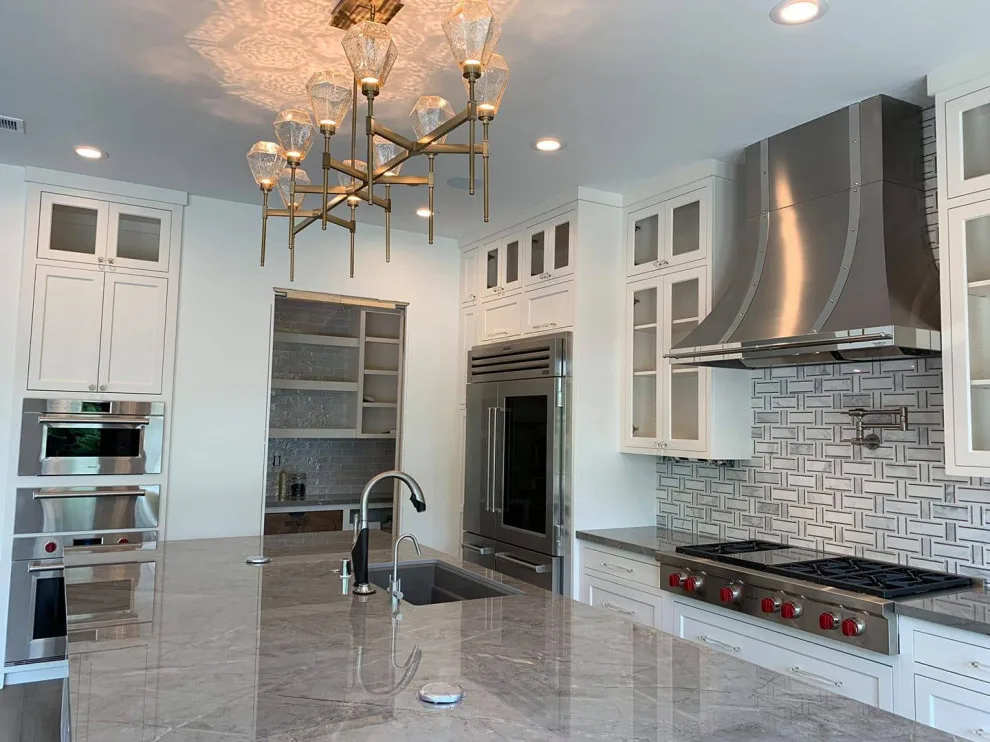 Imperial West View Court by Graeson Xander Design Build - Photo 12