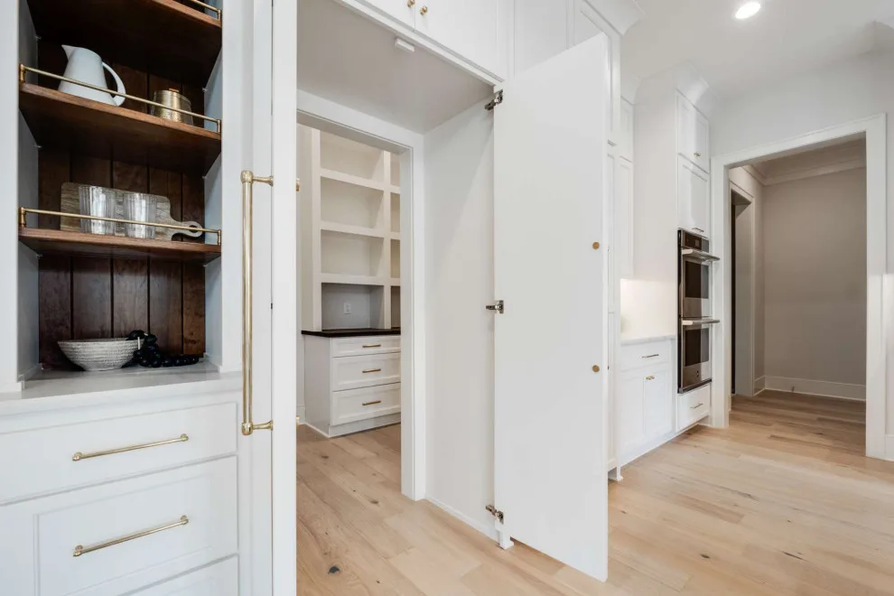 Custom New Build in West Meade by The Kingston Group - Remodeling Specialists - Photo 15