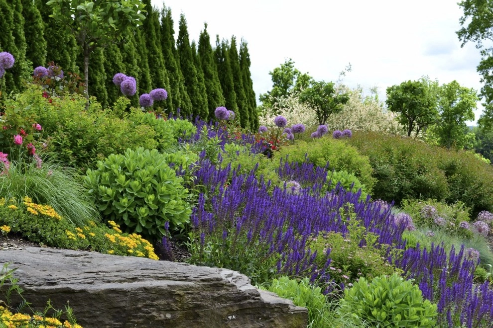 v2013 ALE: The Waverly Residence by Pennsylvania Landscape & Nursery Association - Photo 12